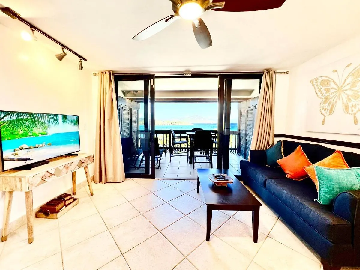 Sapphire Beachfront Renovated Villa 1200 Sf! - Free Wi-Fi Nazareth